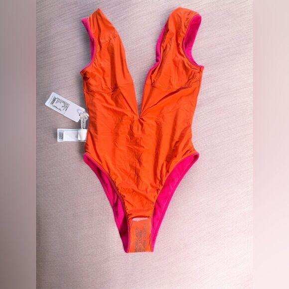 SEAFOLLY Coco Beach Terry Cap Sleeve V Wire One Piece Fuchsia Rose Size 8 - Picture 8 of 12